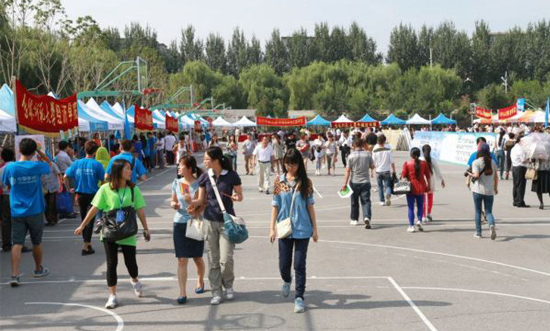 鄂州汇华学院新生招商活动策划